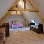 Renoviertes In Der Naehe Von Cabourg-deauville-lisieux By Interhome Ferienhaus