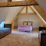 Renoviertes In Der Naehe Von Cabourg-deauville-lisieux By Interhome Leaupartie